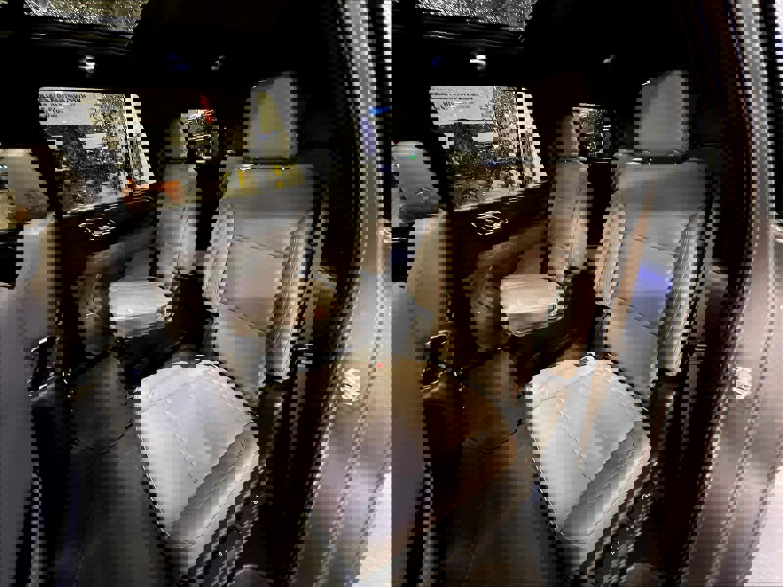 Used 2021 Chevrolet Tahoe LT w/ LT Signature Package image 15