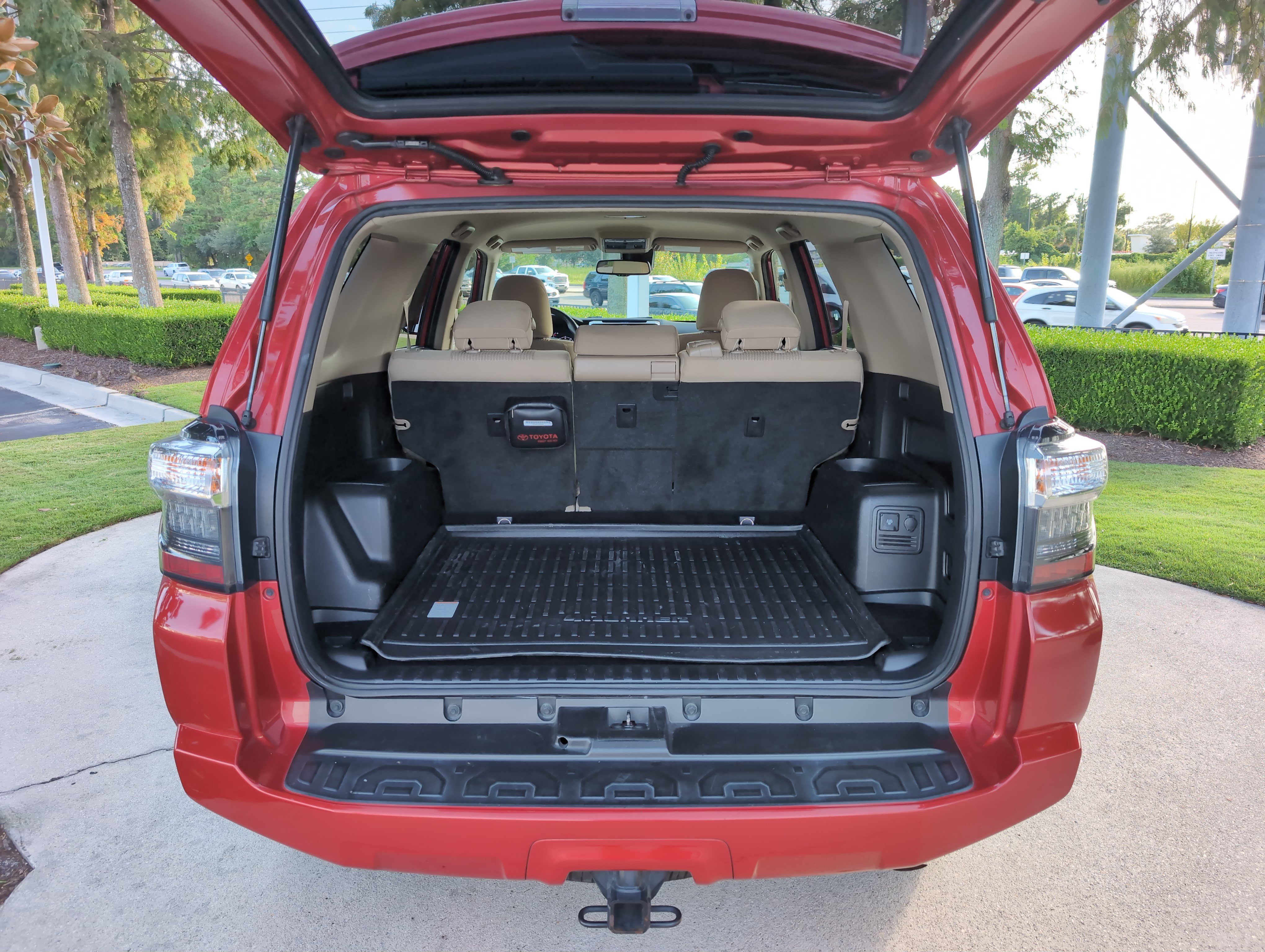 Used 2022 Toyota 4Runner SR5 RWD image 30