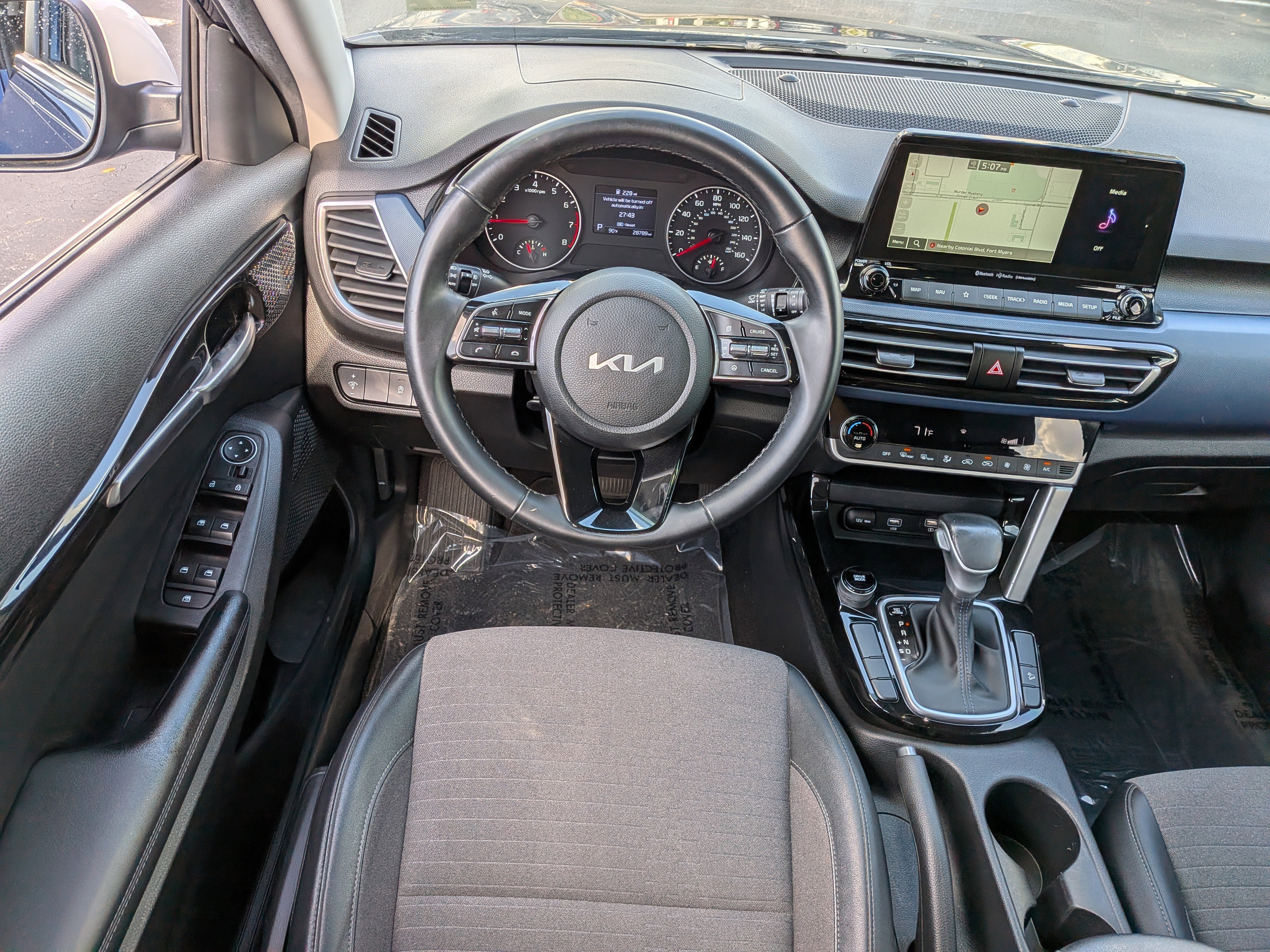 Used 2023 Kia Seltos S w/ Navigation Package image 17