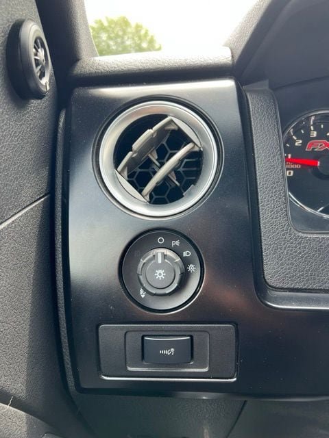 Used 2014 Ford F150 FX4 w/ FX Appearance Package AWD/4WD image 12