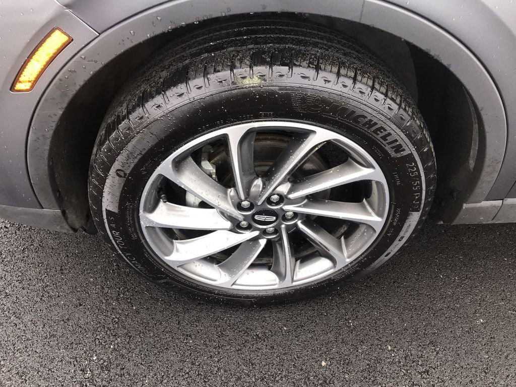 Used 2023 Lincoln Corsair AWD w/ Equipment Group 101A image 10