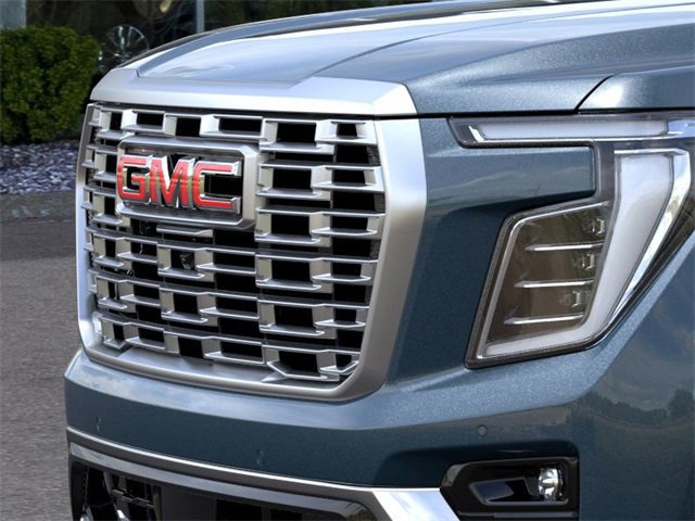 New 2026 GMC Yukon Denali w/ LPO, Floor Liner Package image 13
