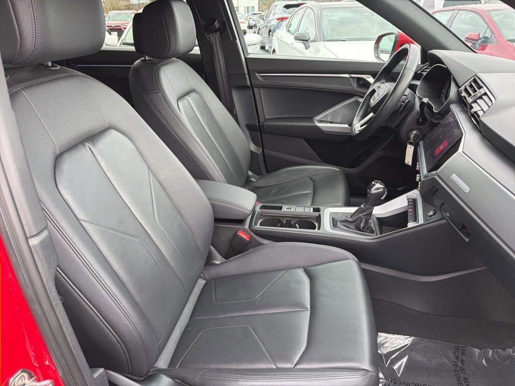Used 2022 Audi Q3 2.0T Premium Plus image 13