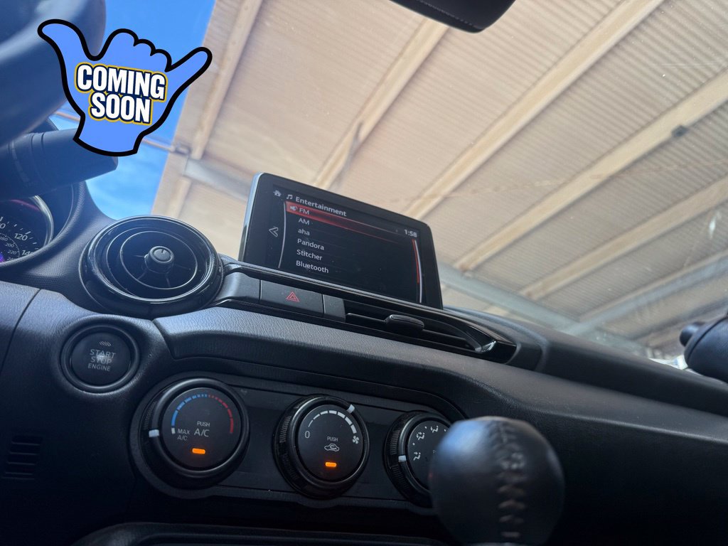 Used 2021 MAZDA MX-5 Miata Sport RWD image 15