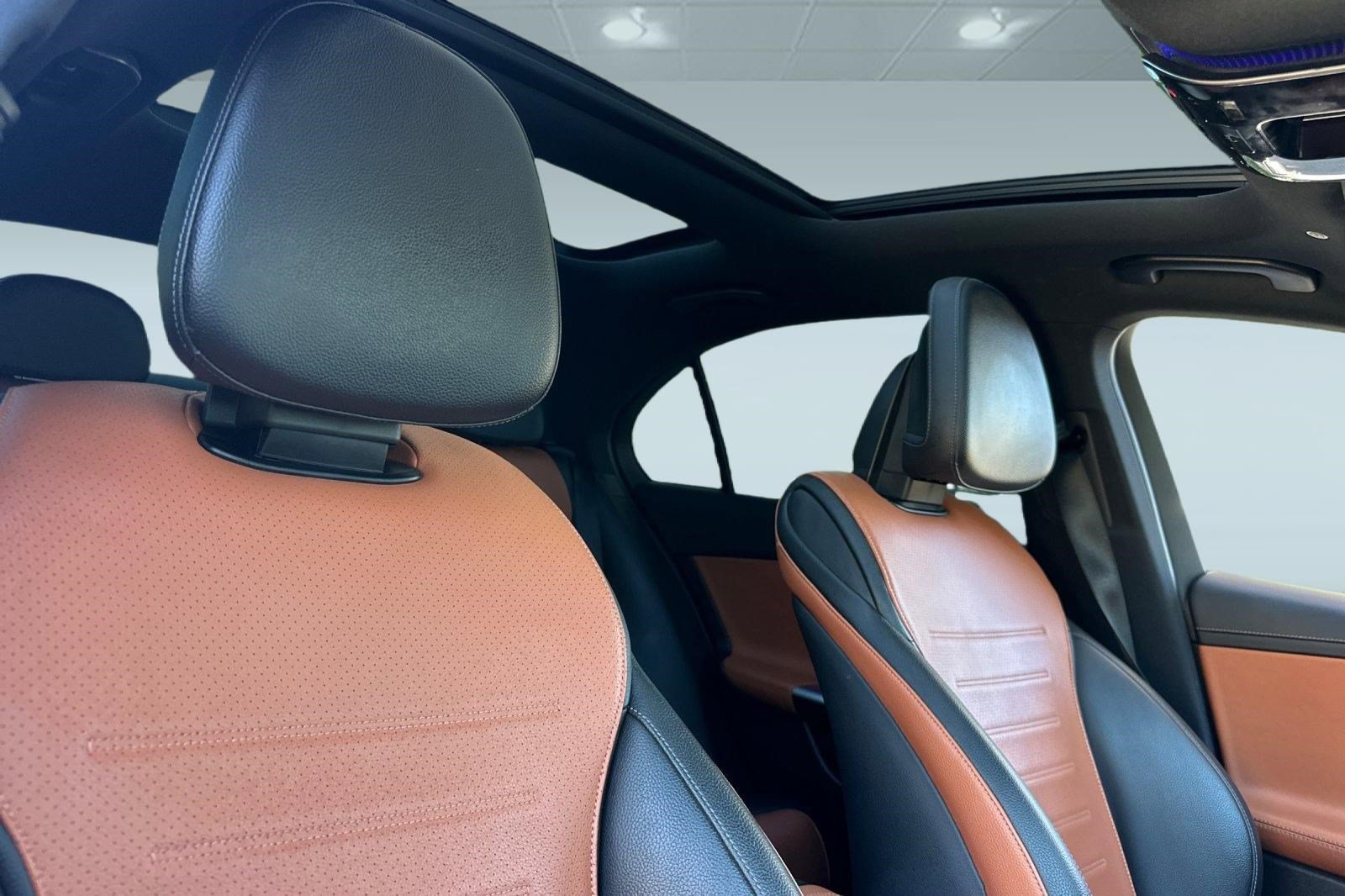 Certified 2023 Mercedes-Benz C 300 4MATIC Sedan image 27
