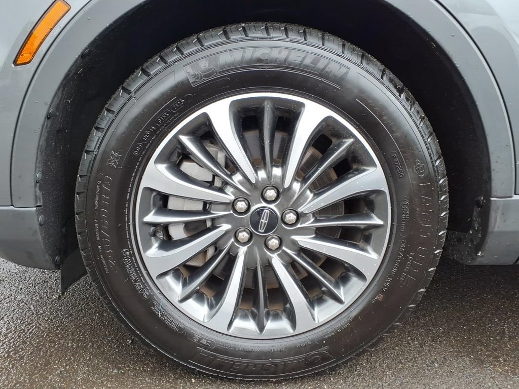 Used 2023 Lincoln Nautilus AWD w/ Premium Package image 24
