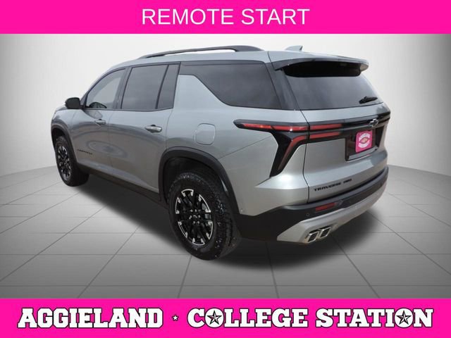 Used 2025 Chevrolet Traverse Z71 AWD/4WD image 6