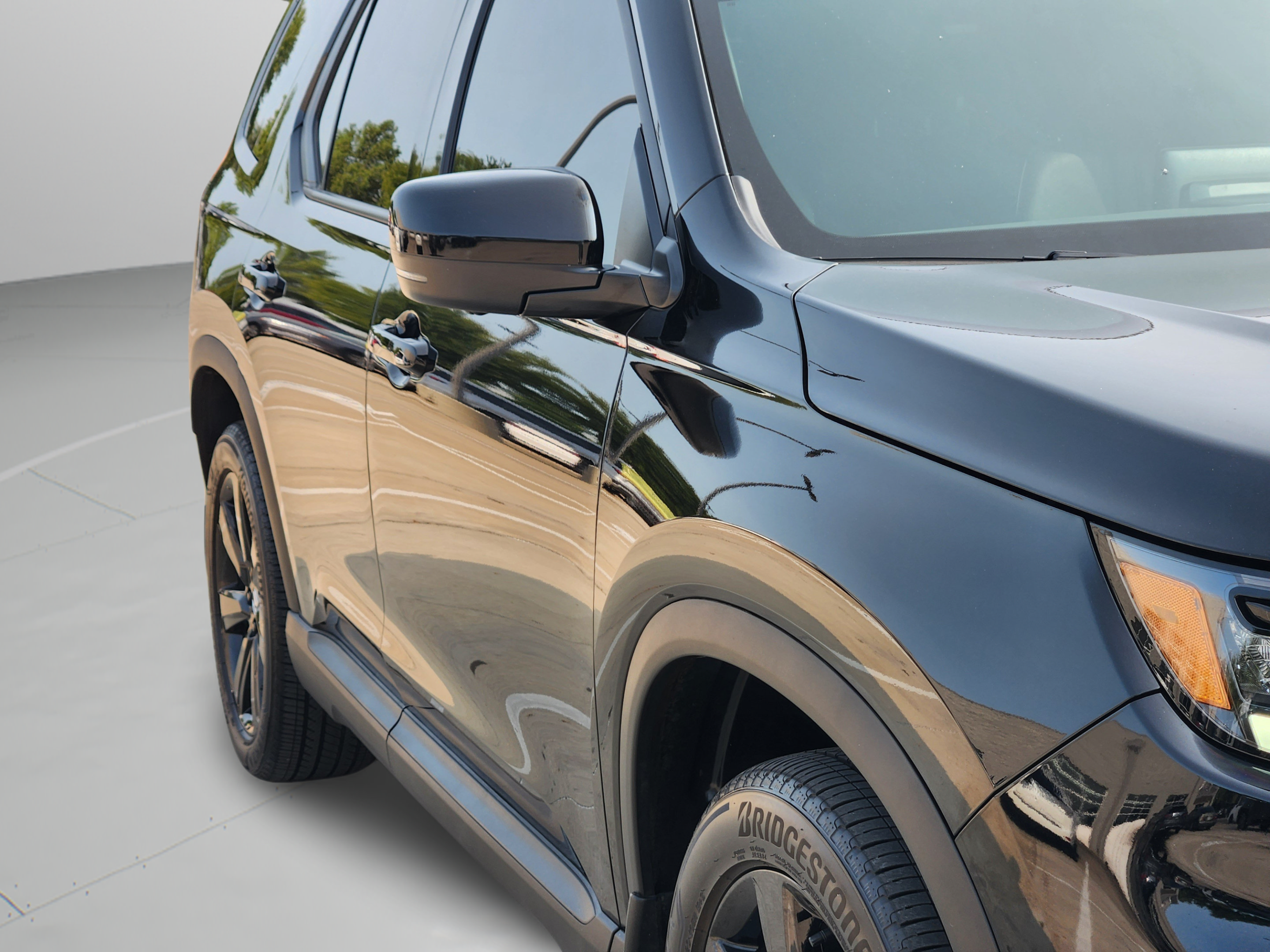 Used 2025 Honda Pilot Black Edition image 43