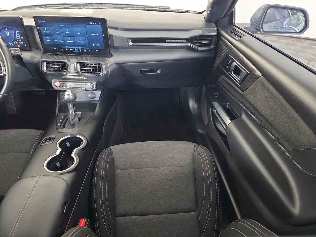Used 2025 Ford Mustang GT image 15