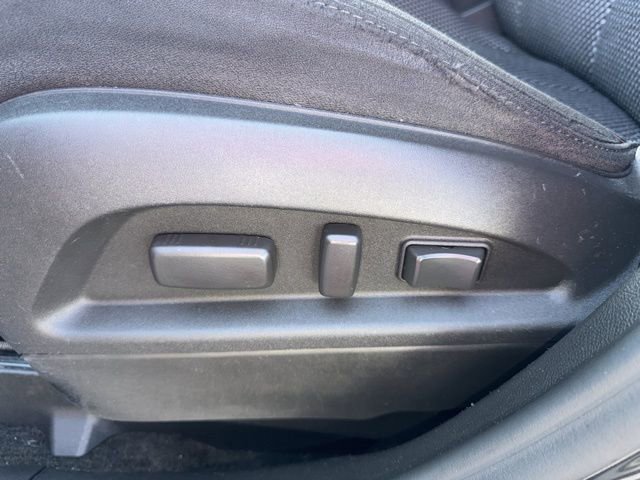 Used 2017 GMC Terrain SLE w/ Nightfall Package AWD/4WD image 13