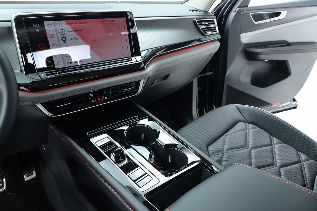 New 2026 Volkswagen Atlas Peak Edition image 62