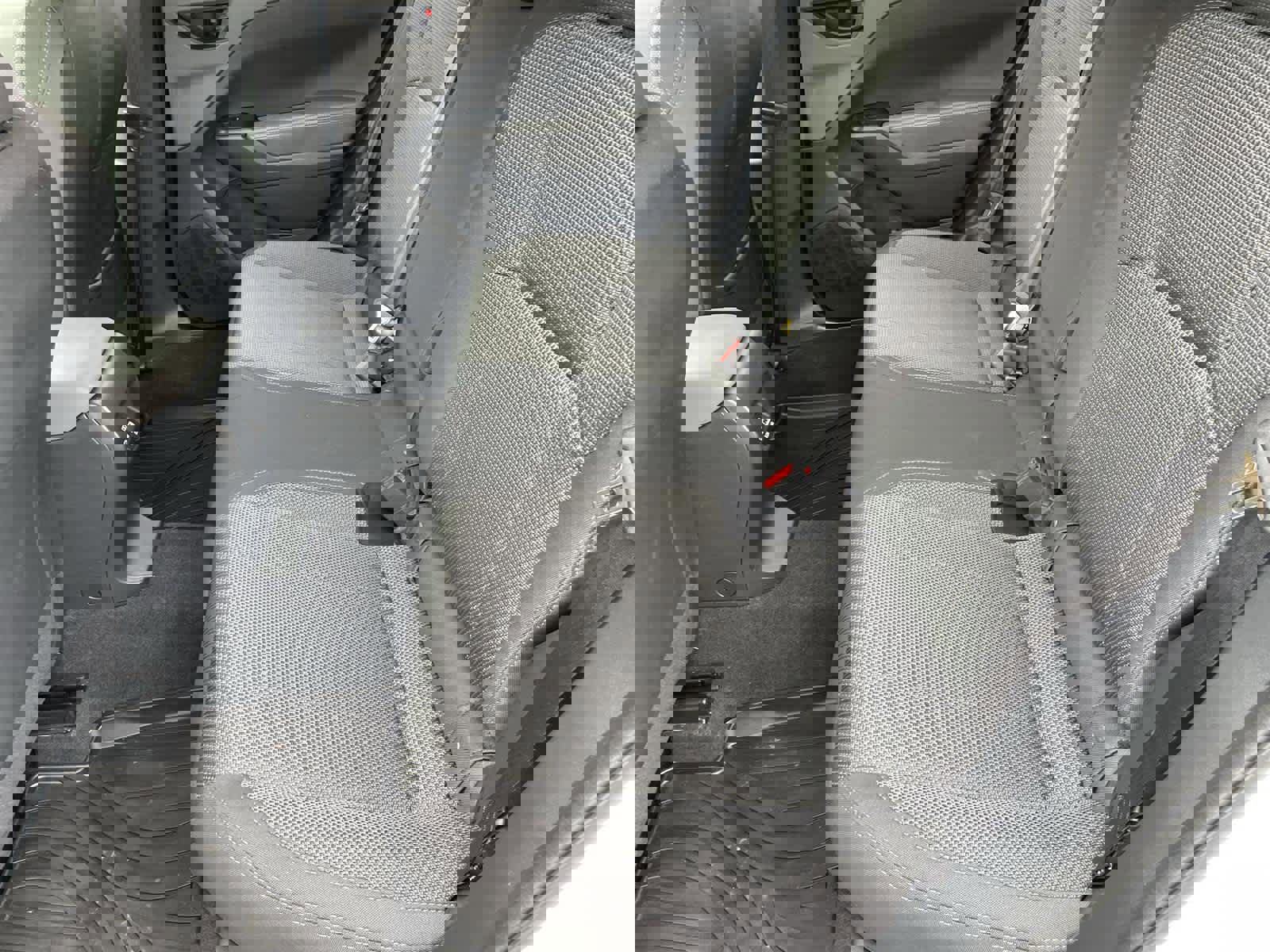 Used 2024 Subaru Crosstrek 2.0i Premium image 15