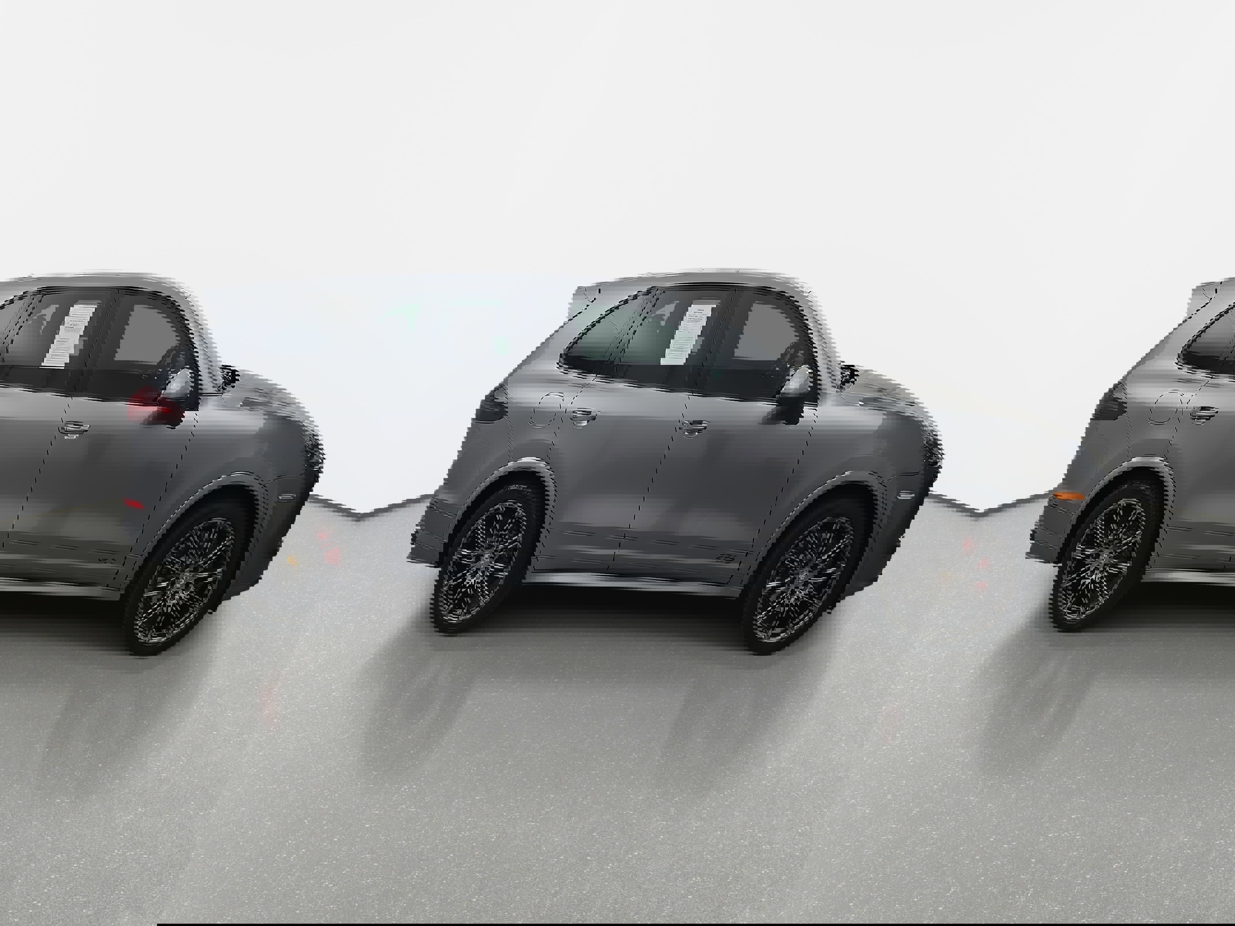 Used 2016 Porsche Cayenne GTS image 4