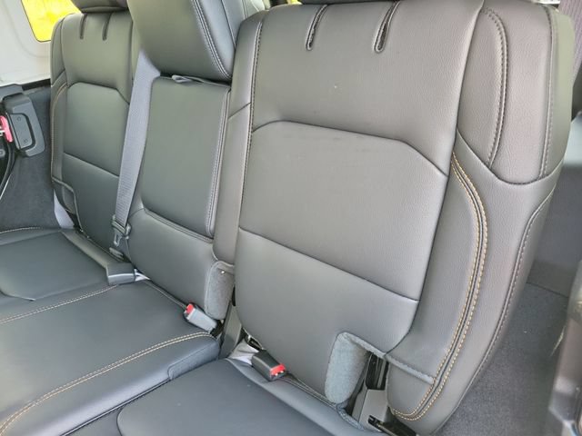 Used 2026 Jeep Wrangler Unlimited Sahara w/ Safety Group AWD/4WD image 17