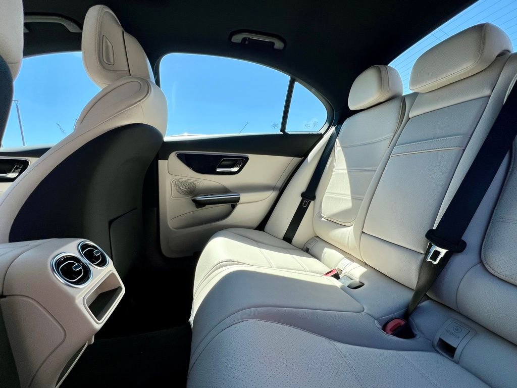 Certified 2023 Mercedes-Benz C 300 4MATIC Sedan image 21