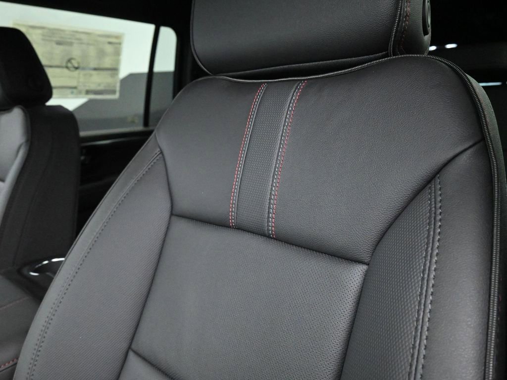 New 2026 Chevrolet Suburban RST w/ RST Capability Package image 23