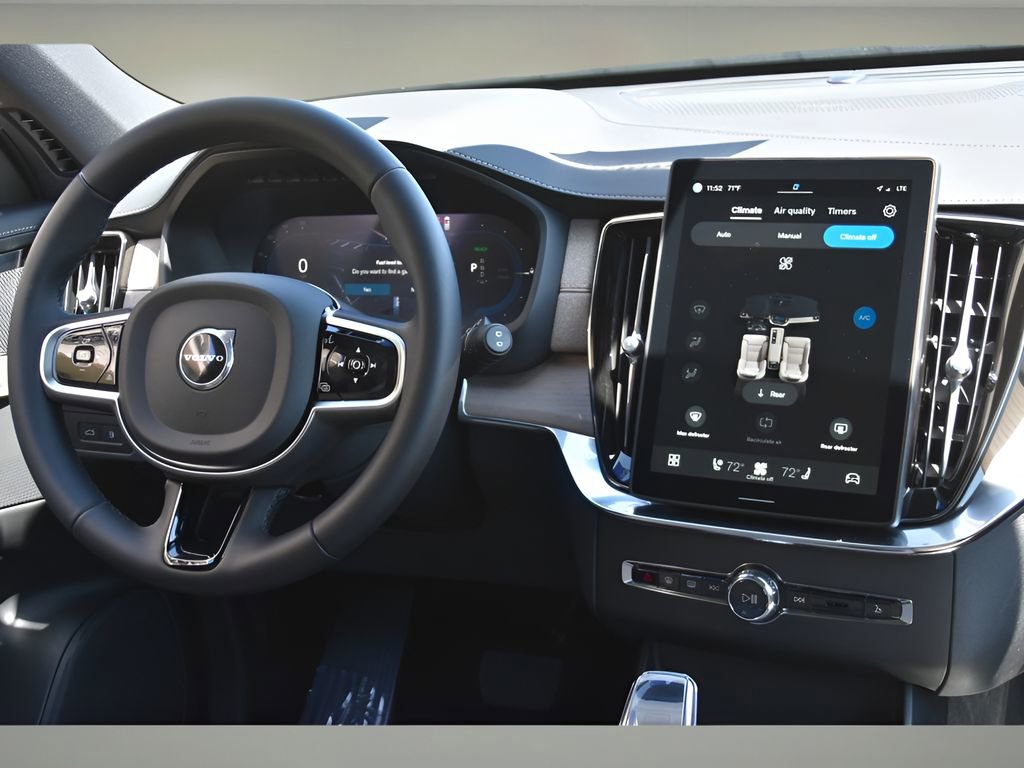 Certified 2025 Volvo XC90 T8 Plus w/ Protection Package Premier image 14