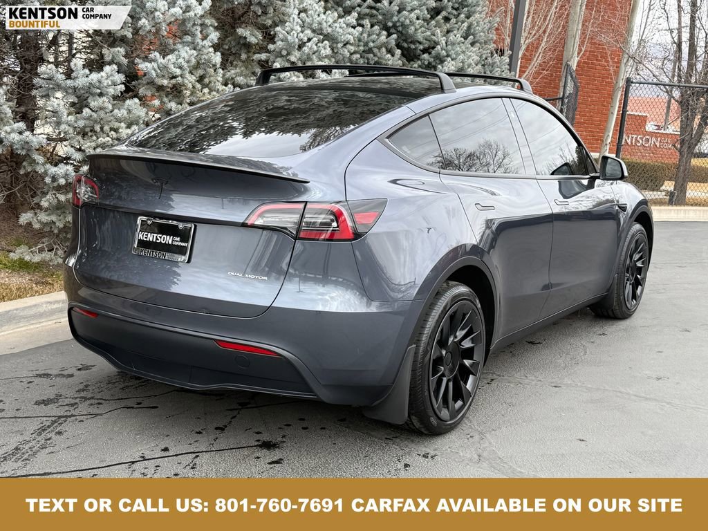 Used 2023 Tesla Model Y Long Range image 9