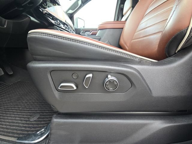 Used 2025 GMC Sierra 2500 Denali Ultimate image 23