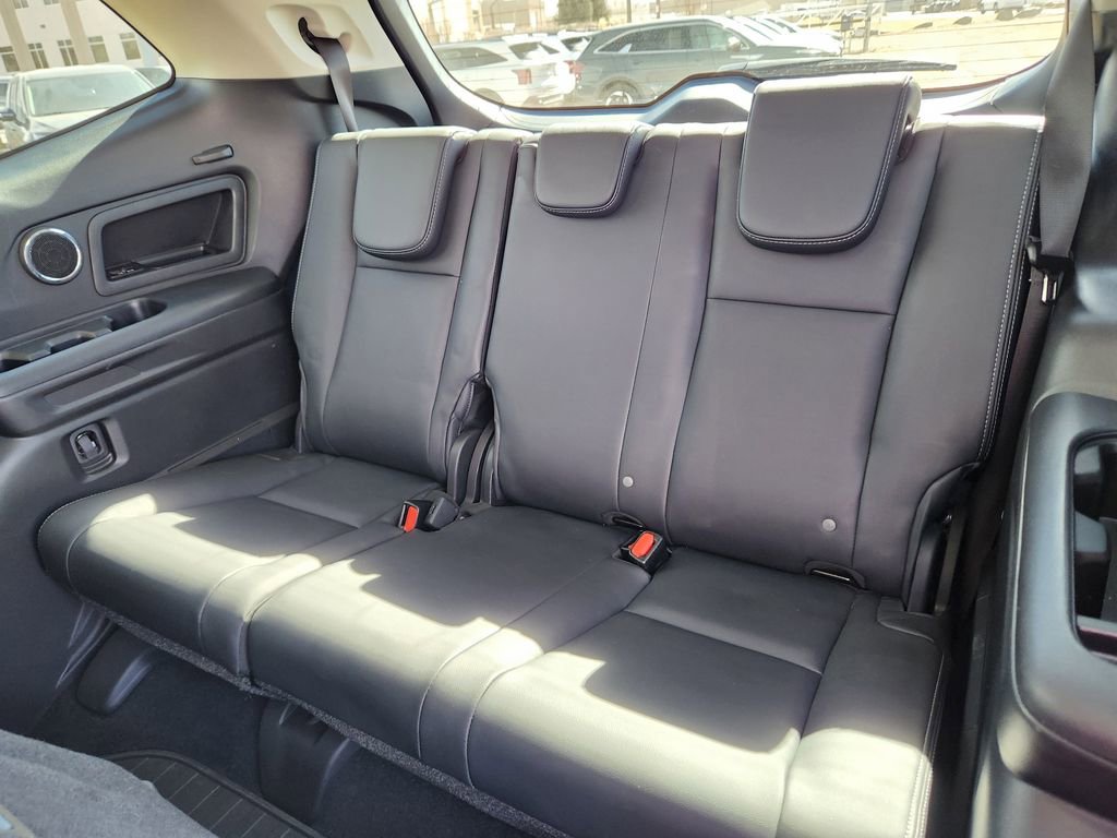 Used 2022 Subaru Ascent Limited w/ Technology Package image 10