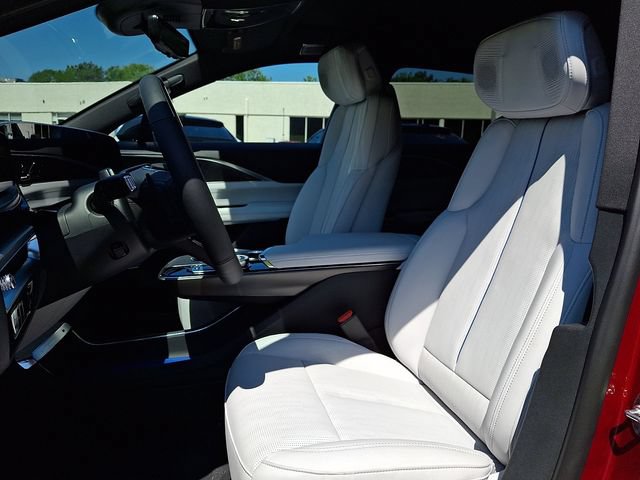 New 2026 Cadillac Lyriq Premium Luxury AWD/4WD image 9