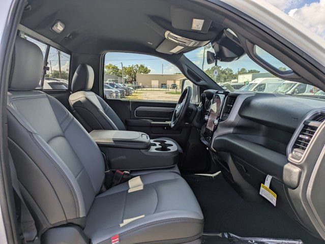 New 2026 RAM 2500 Tradesman AWD/4WD image 13