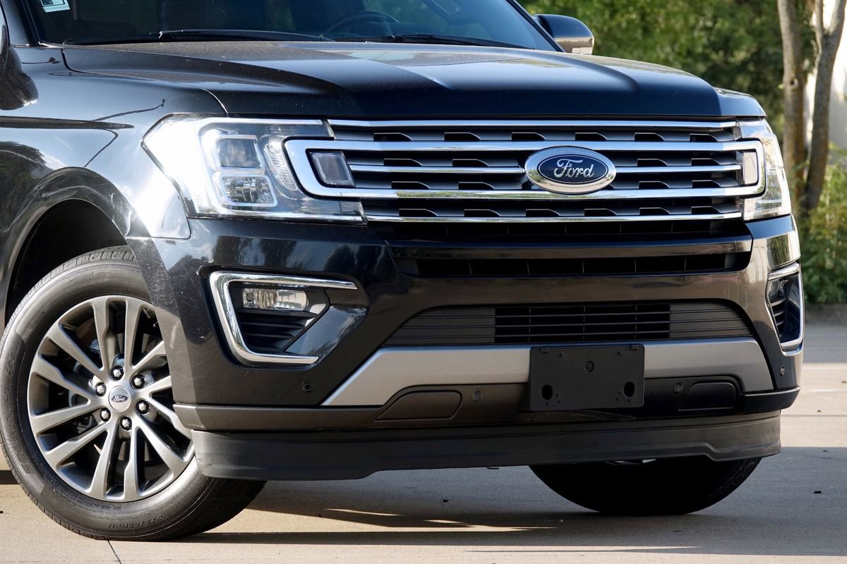 Used 2020 Ford Expedition Limited image 17