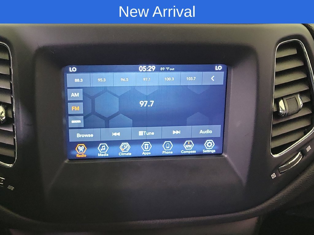 Used 2021 Jeep Compass Latitude FWD image 19