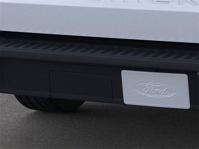 New 2025 Ford Maverick XL w/ Equipment Group 101A image 23