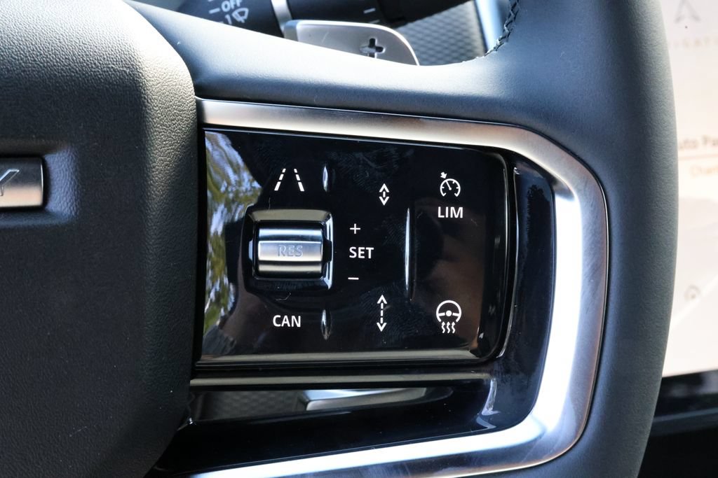 New 2026 Land Rover Discovery Sport Landmark AWD/4WD image 18