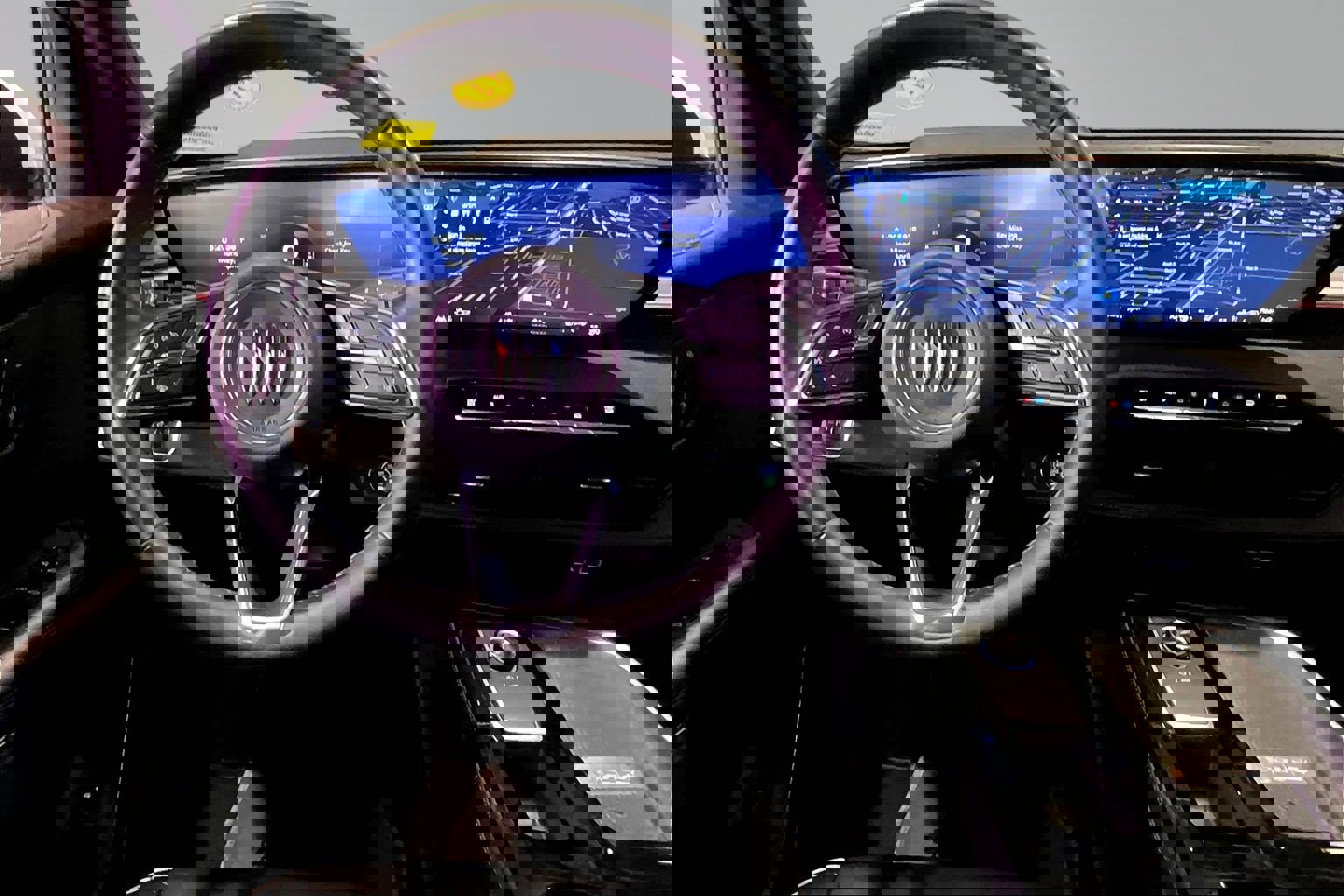 Used 2025 Buick Enclave Preferred image 8