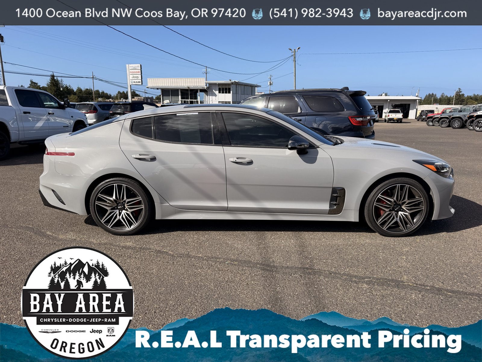 Used 2022 Kia Stinger GT1 AWD/4WD image 4