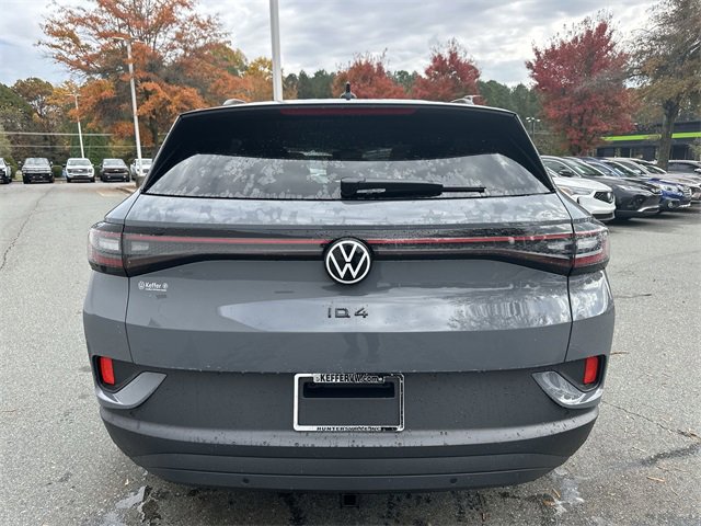 New 2025 Volkswagen ID.4 Pro S Plus image 4