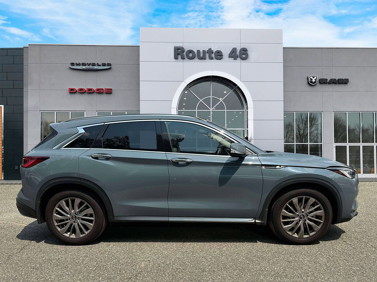 Used 2024 INFINITI QX50 Luxe AWD/4WD image 6