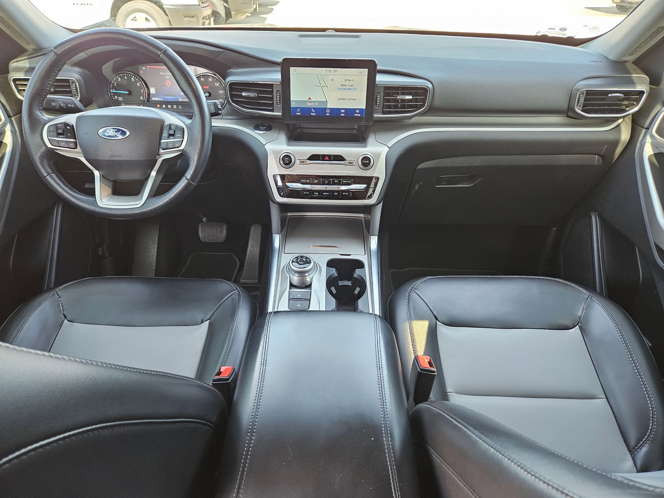 Used 2022 Ford Explorer XLT w/ Equipment Group 202A image 16