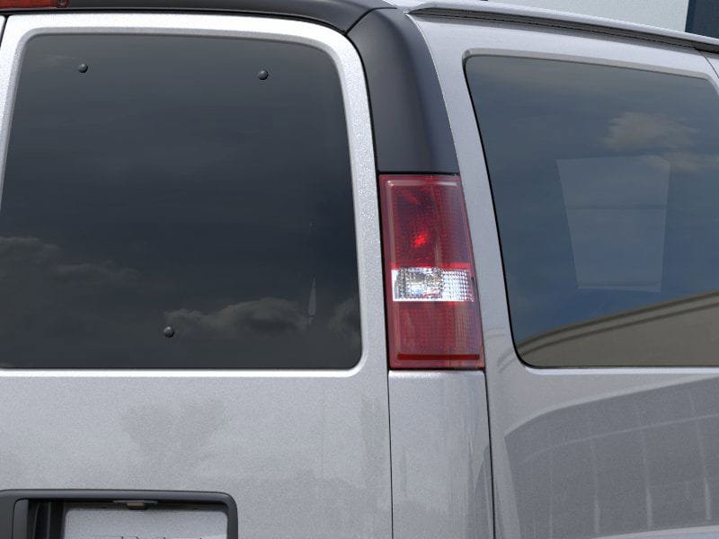 New 2025 GMC Savana 2500 w/ Driver Convenience Package RWD image 33