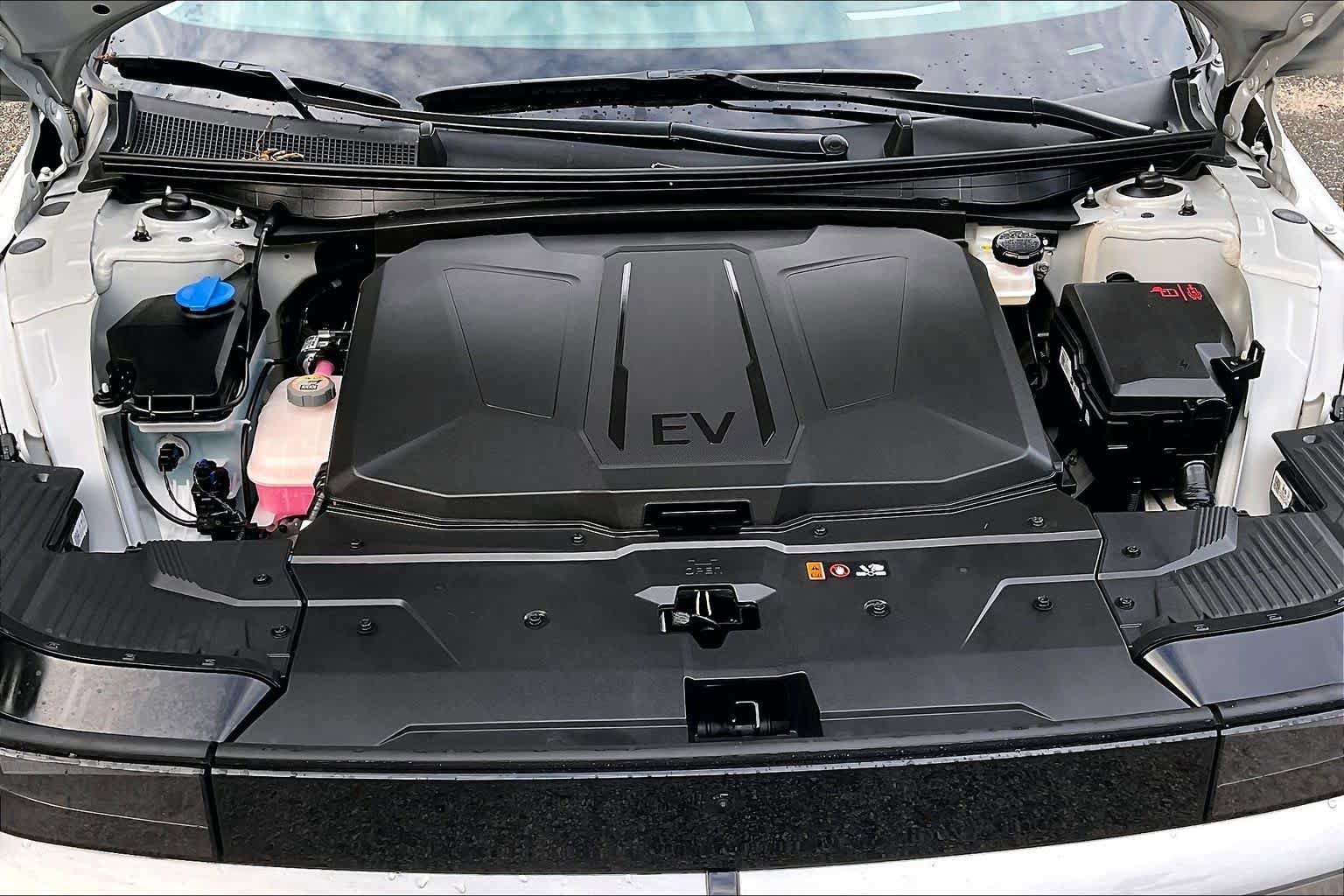 Certified 2026 Hyundai Ioniq 5 Limited RWD image 31