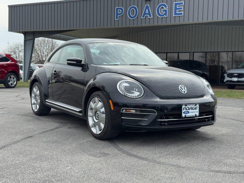 Used 2017 Volkswagen Beetle 1.8T FWD image 1