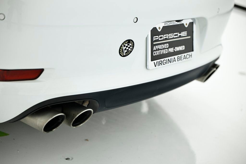 Certified 2015 Porsche 911 Targa 4S AWD/4WD image 17