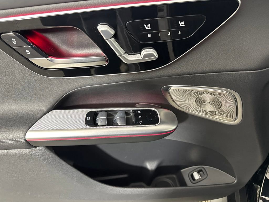 Certified 2026 Mercedes-Benz GLC 300 4MATIC image 23