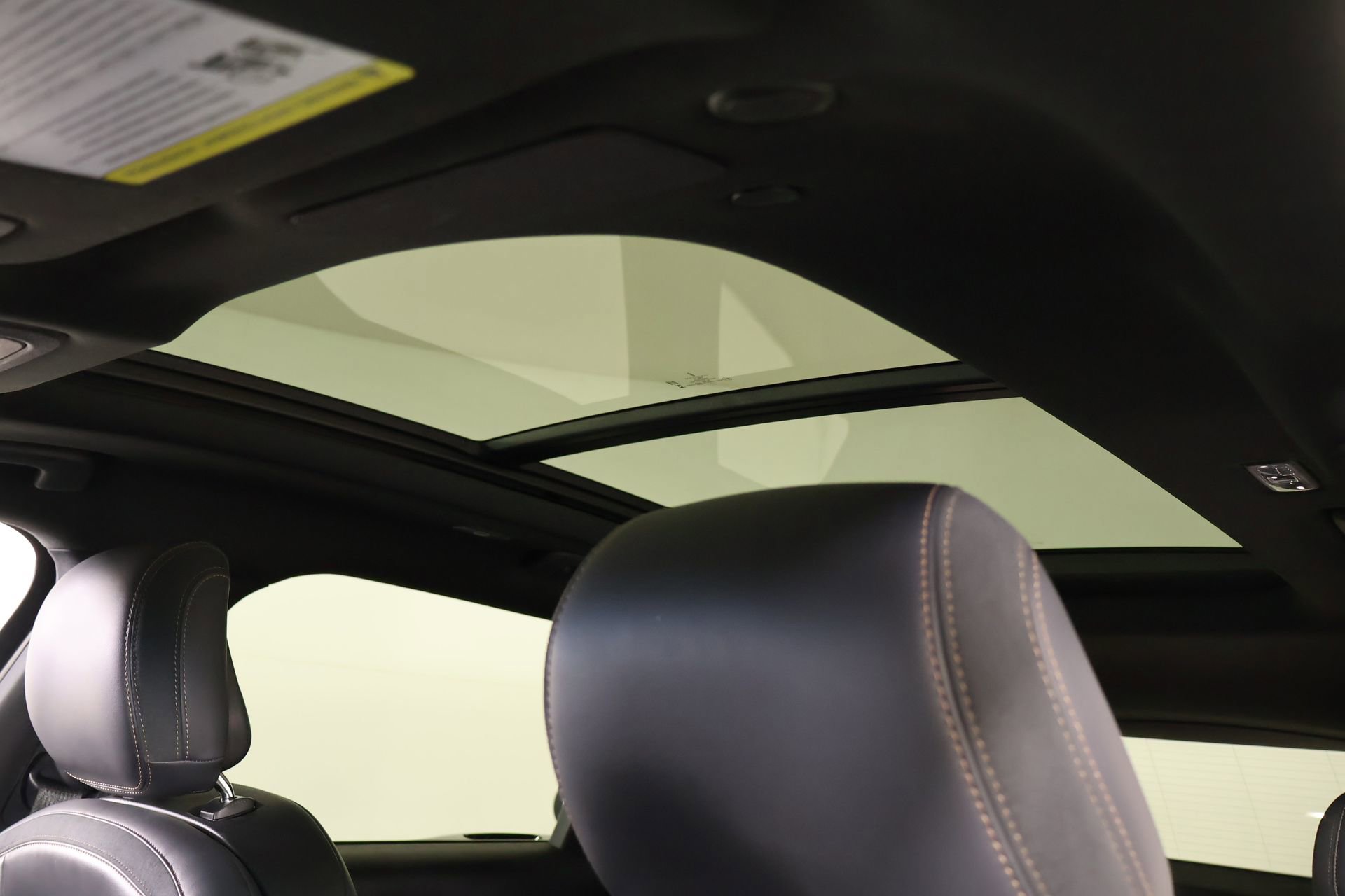 Used 2024 Lincoln Nautilus Reserve w/ Equipment Group 203A image 17