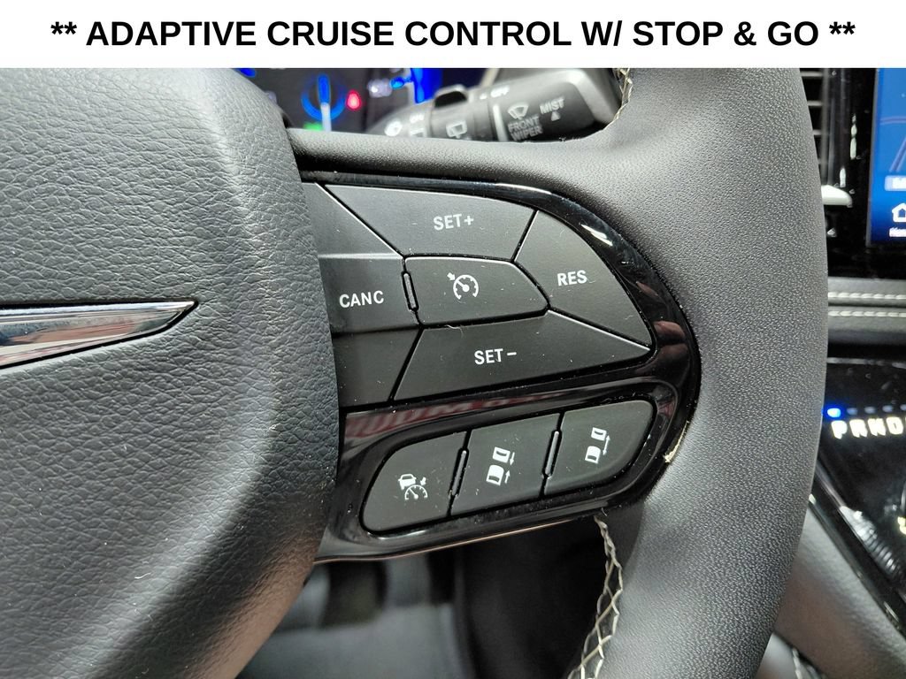 Used 2025 Chrysler Pacifica Limited w/ Uconnect Theater Family Group AWD/4WD image 17
