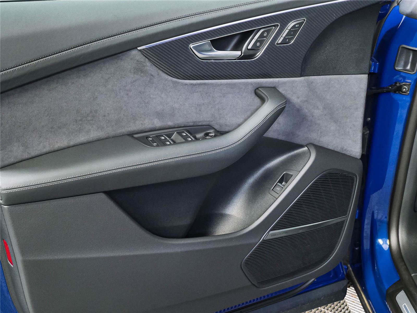 New 2026 Audi SQ8 Prestige AWD/4WD image 7