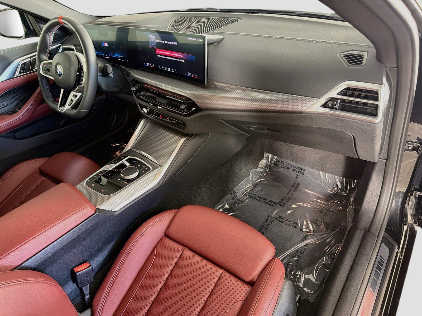 Certified 2025 BMW M440i Convertible w/ Shadowloine Package RWD image 28