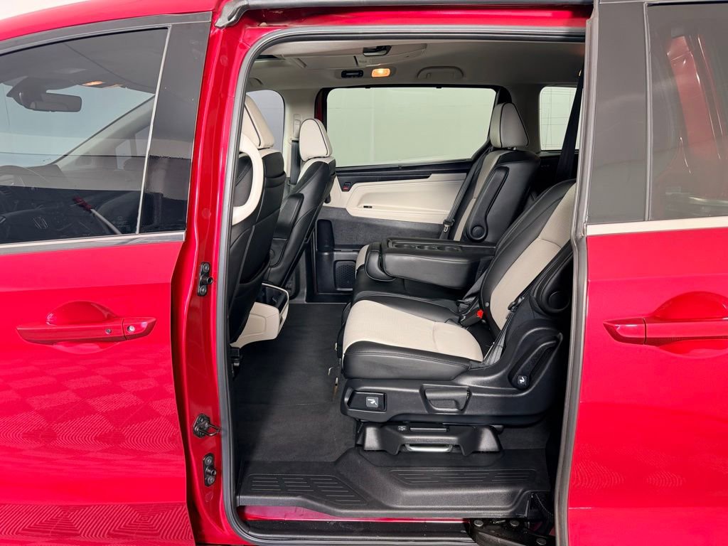 Used 2025 Honda Odyssey Elite image 30