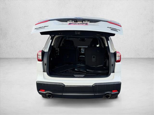 Used 2023 Subaru Ascent Onyx Edition image 7