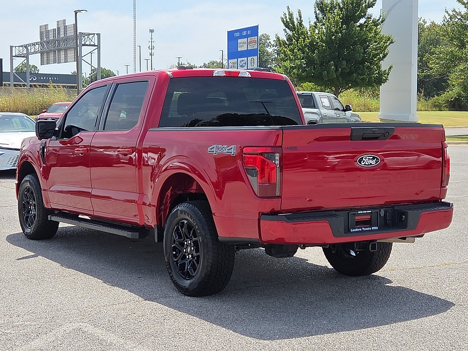 Used 2024 Ford F150 XLT w/ XLT Black Appearance Package AWD/4WD image 4