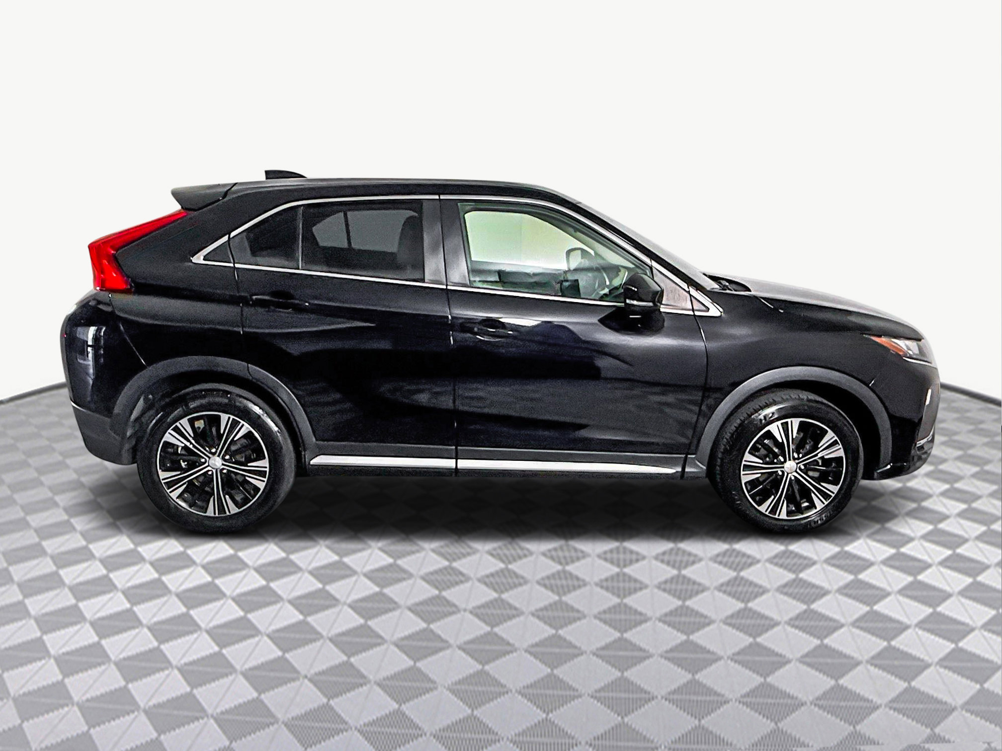 Used 2020 Mitsubishi Eclipse Cross SE image 11