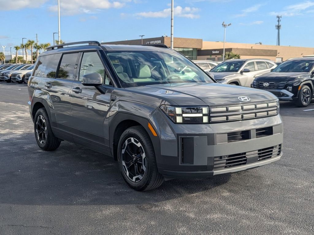 Certified 2025 Hyundai Santa Fe SEL image 3