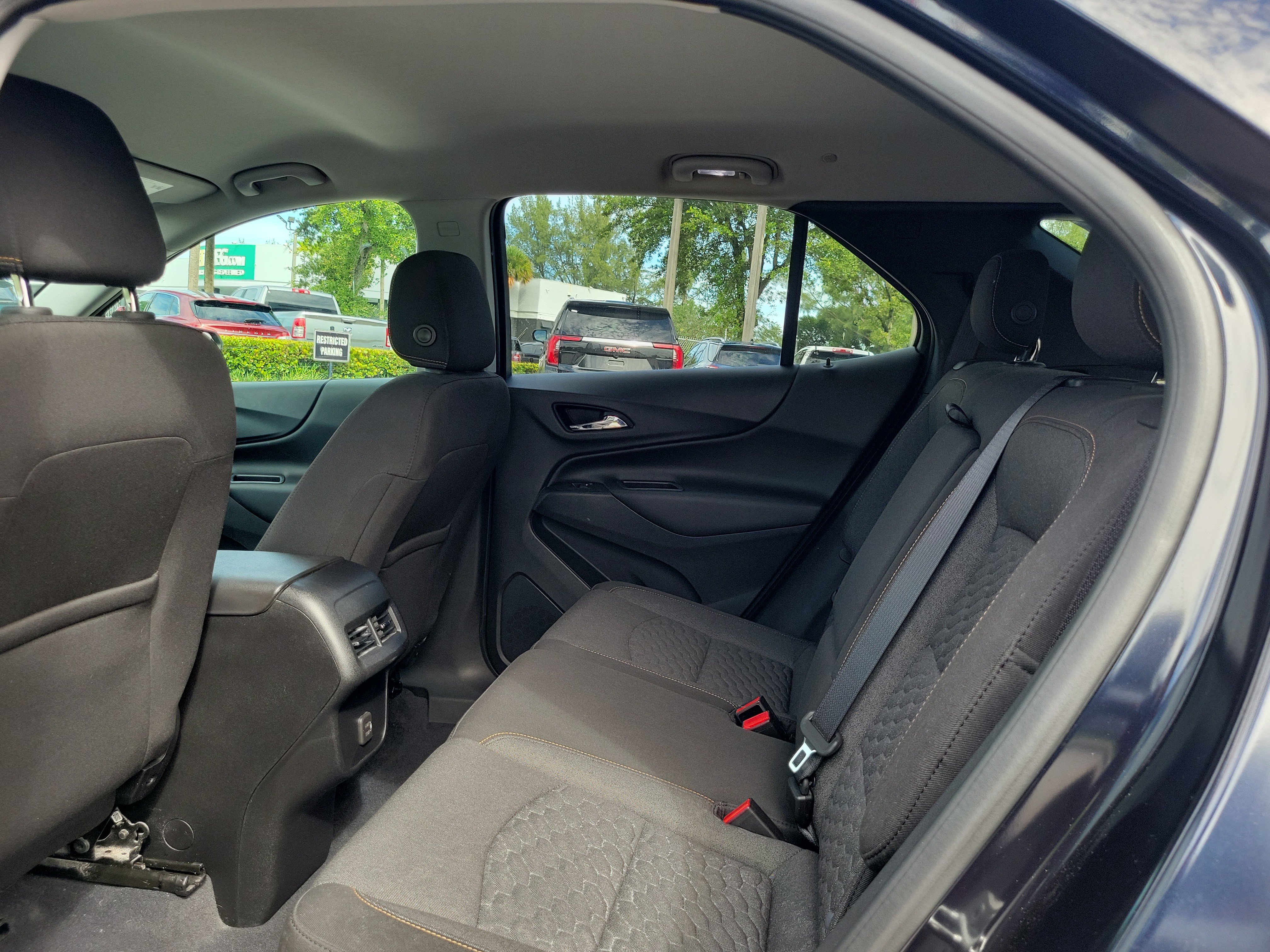 Used 2020 Chevrolet Equinox LT image 13